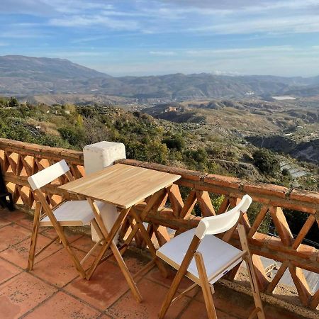 Apartamentos El Cabo Mairena Dış mekan fotoğraf