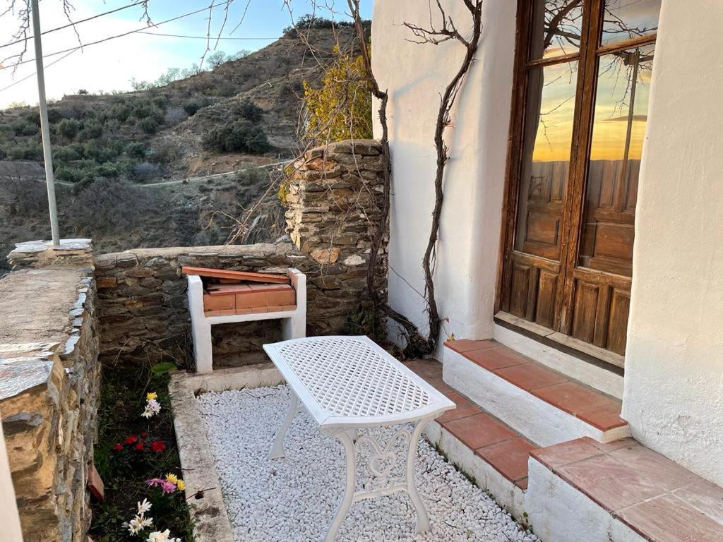 Apartamentos El Cabo Mairena Dış mekan fotoğraf